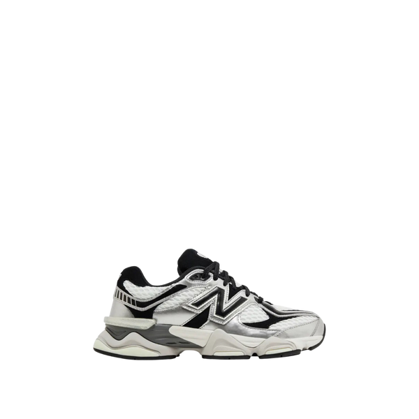 Shoe Palace x 9060