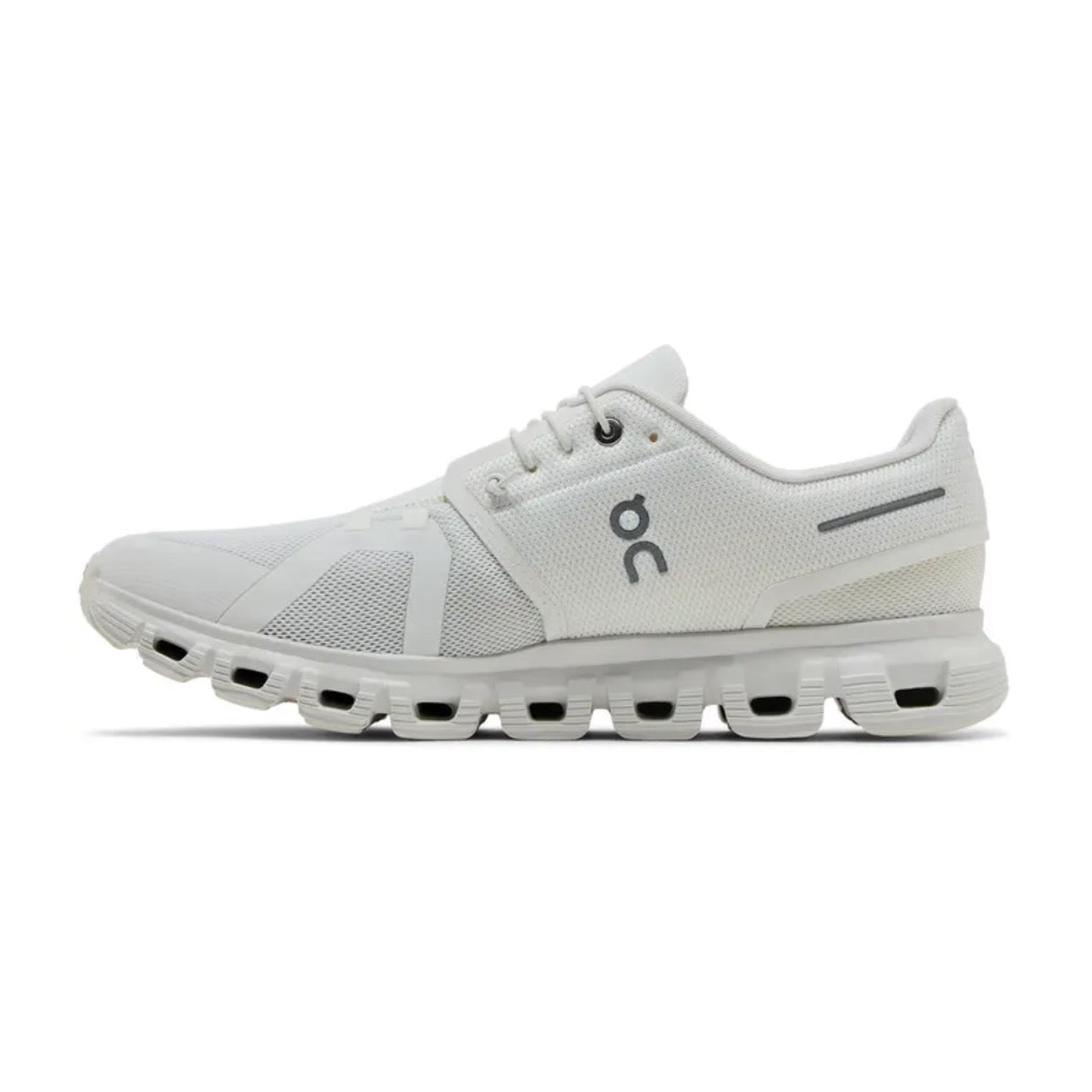 On Cloud 6 'Triple White'