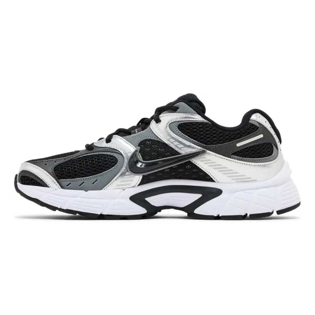 Nike V5 RNR 'Black / Anthracite / Smoke Grey'