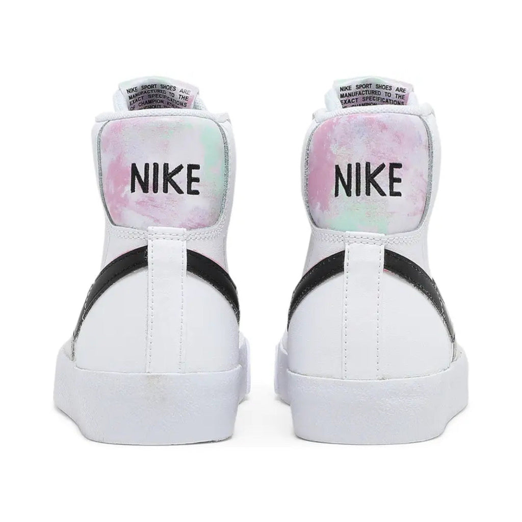 Nike Blazer Mid '77 SE GS 'White / Arctic Punch'