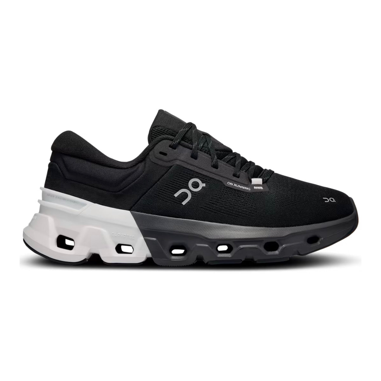 On Cloudflyer 5 'Black / White'
