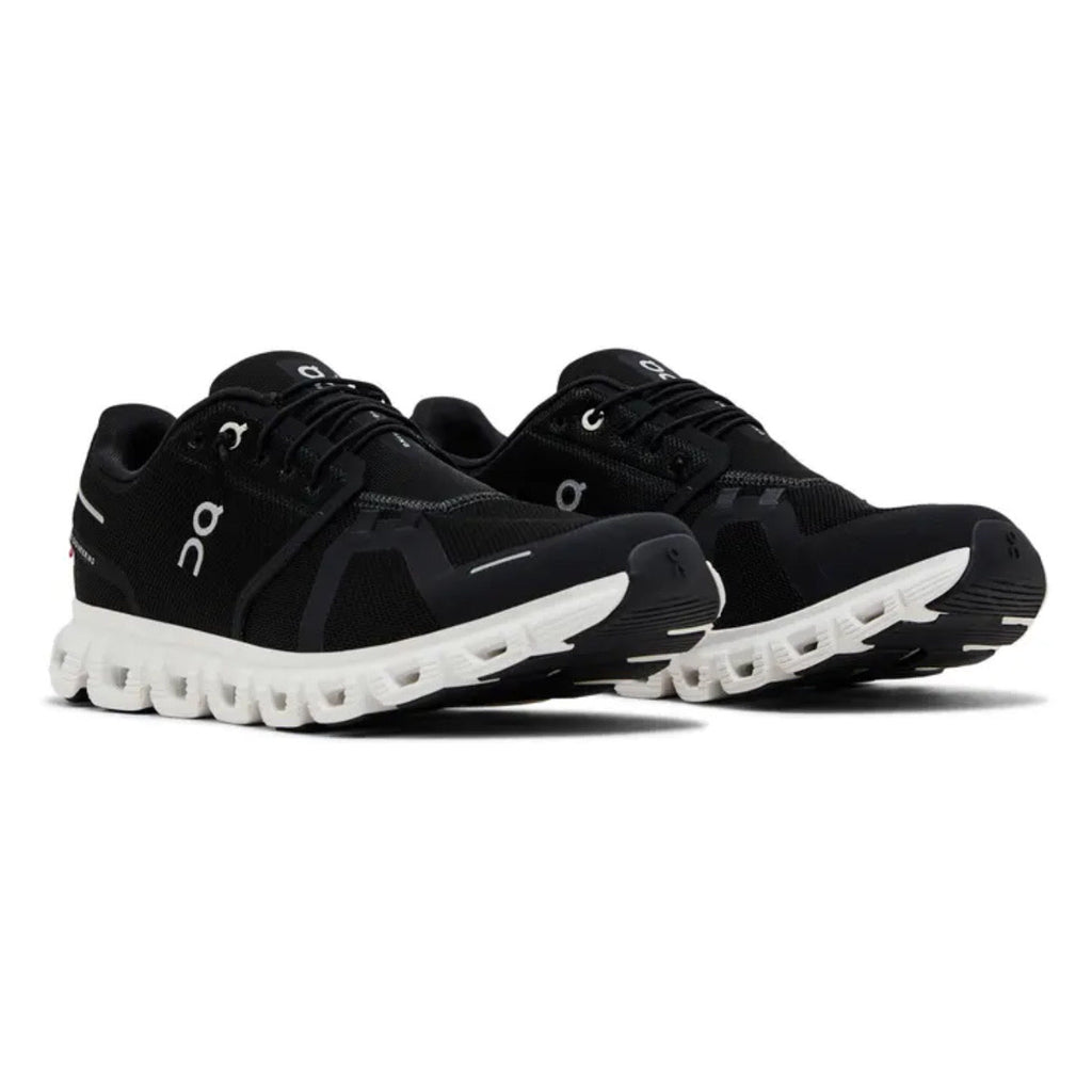 On Cloud 6 'Black / White'
