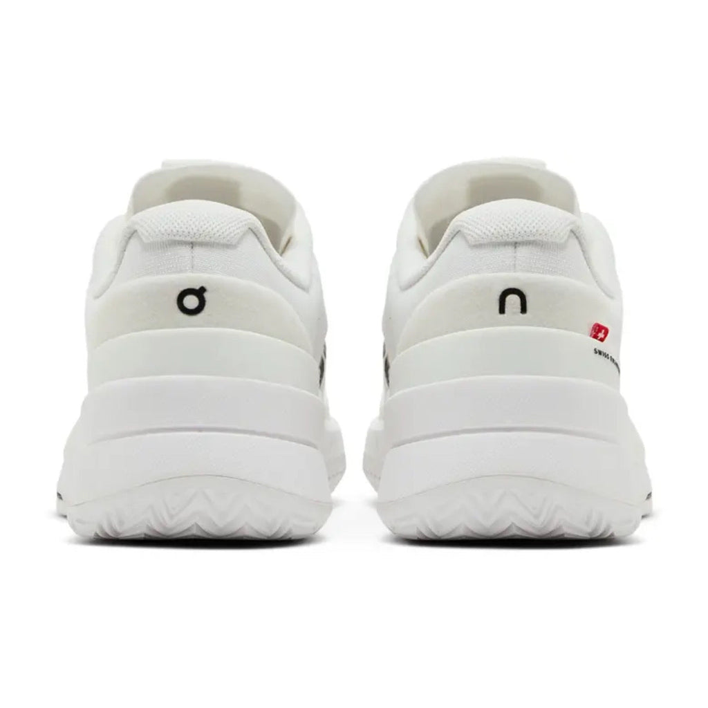 On The Roger Pro 2 'All White'