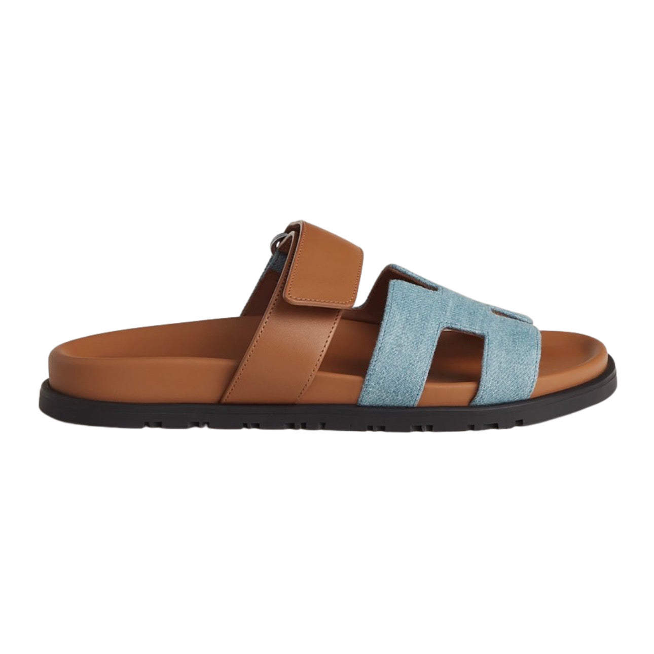 Hermès Chypre Calfskin 'Bleu Clair / Naturel' Secondary image