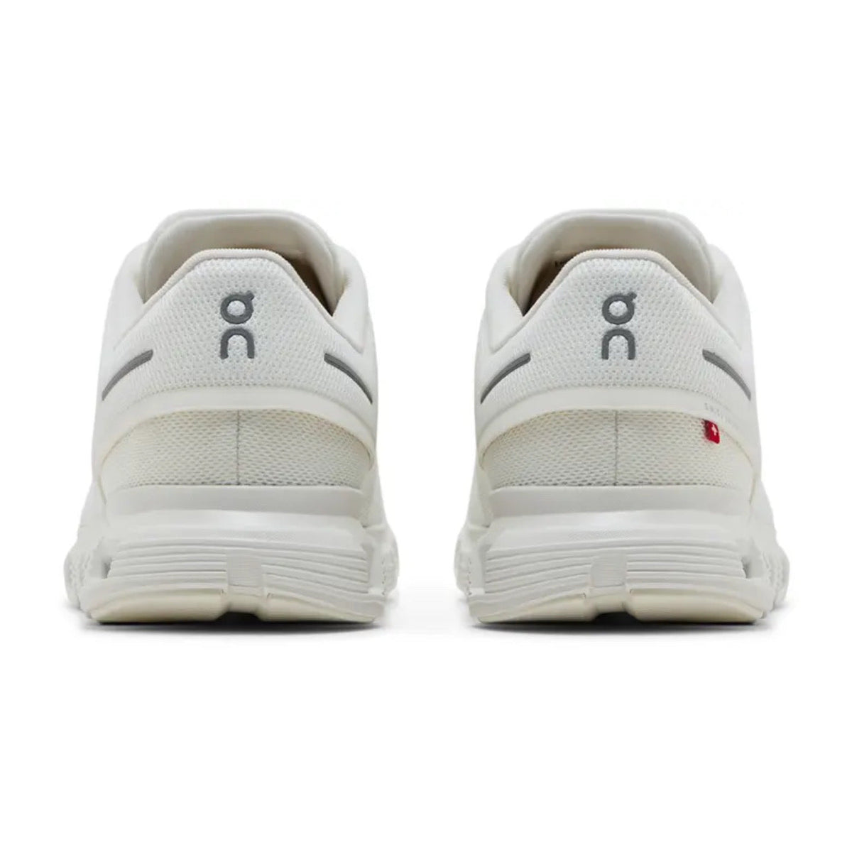 On Cloud 6 'Triple White'