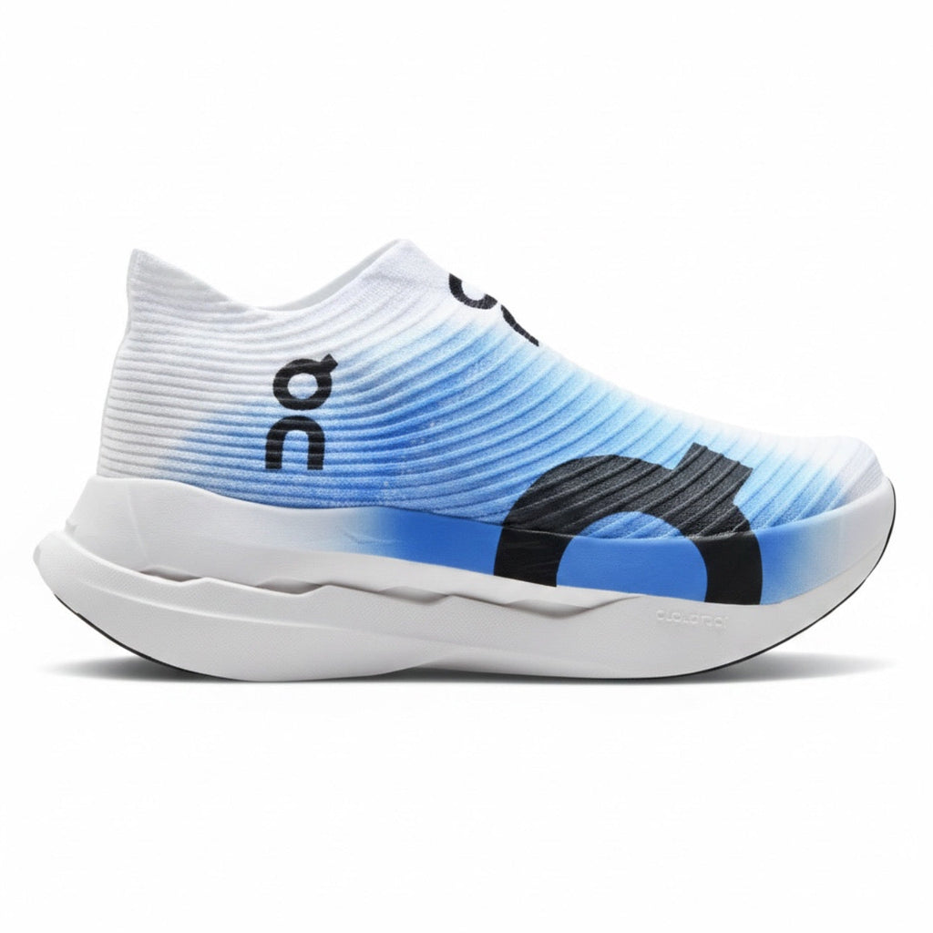 On Cloudboom Strike LightSpray 'White / Blue'