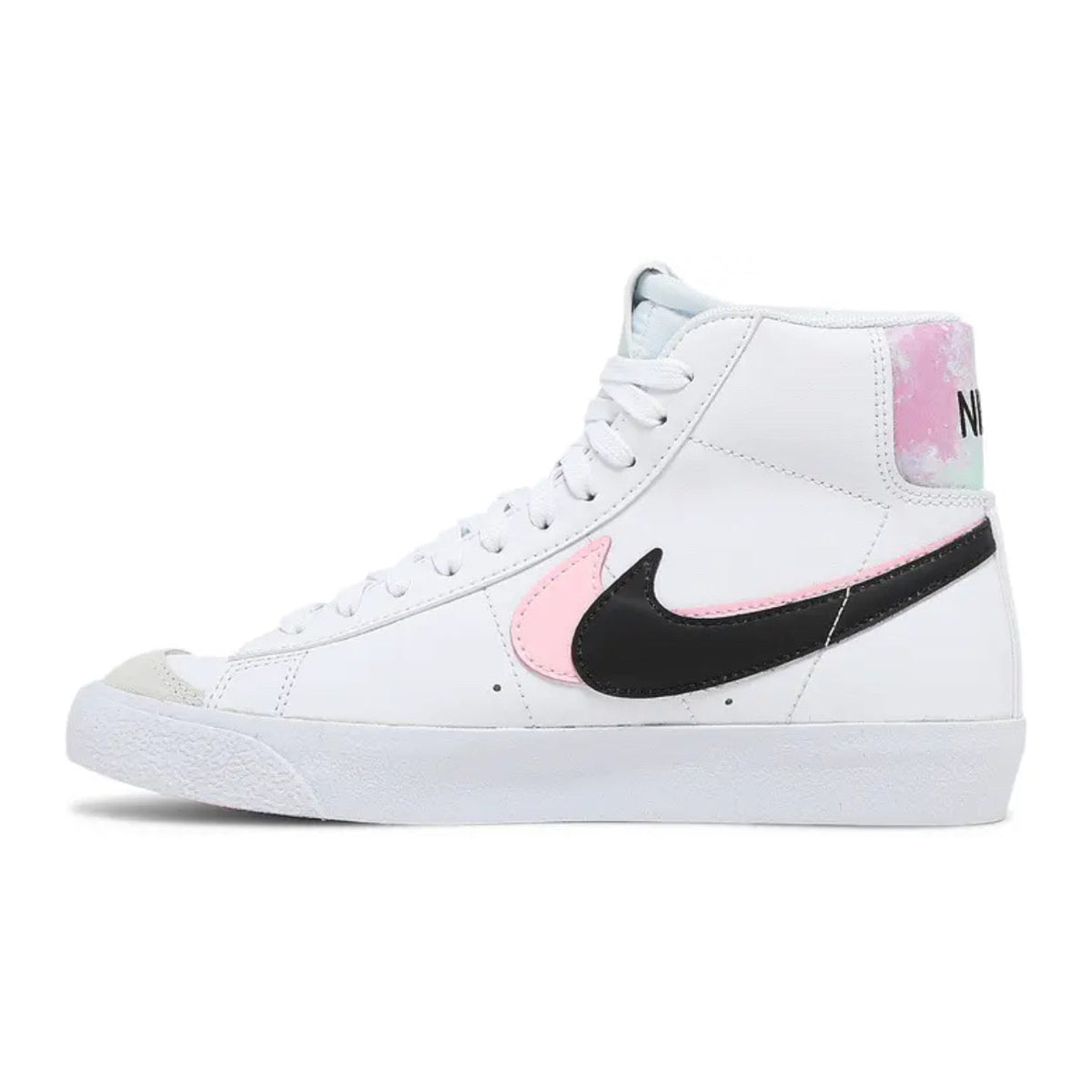 Nike Blazer Mid '77 SE GS 'White / Arctic Punch'