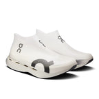 On Cloudboom Strike LightSpray 'White / Black'