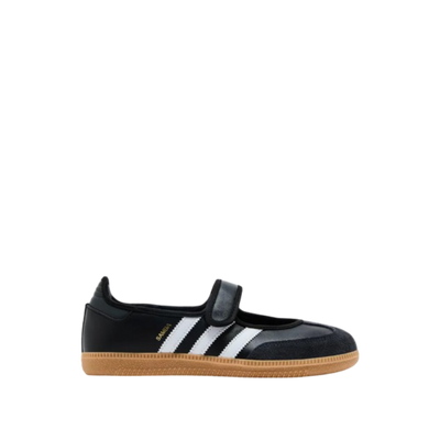 Core Black / Cloud White / Gum