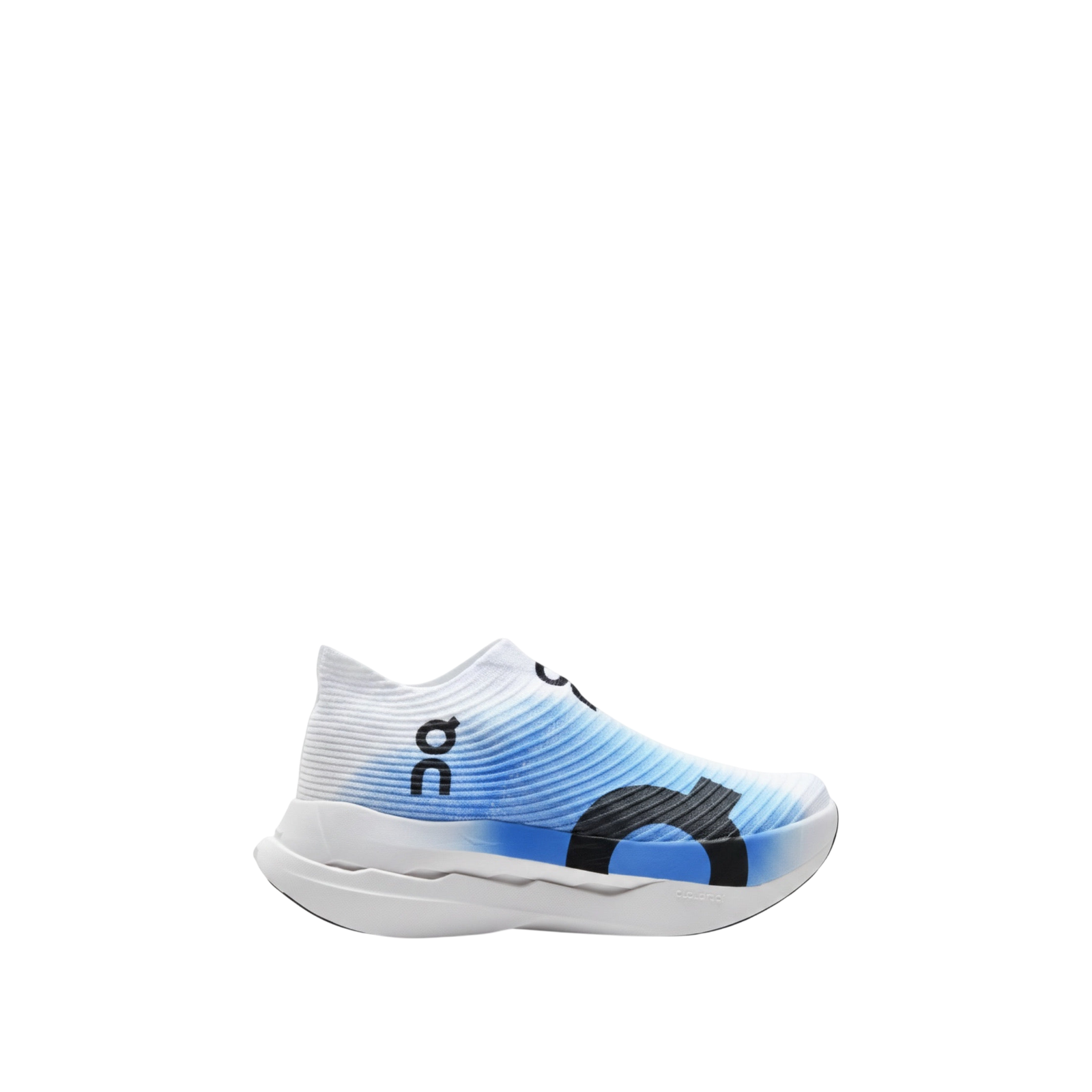 On Cloudboom Strike LightSpray 'White / Blue'