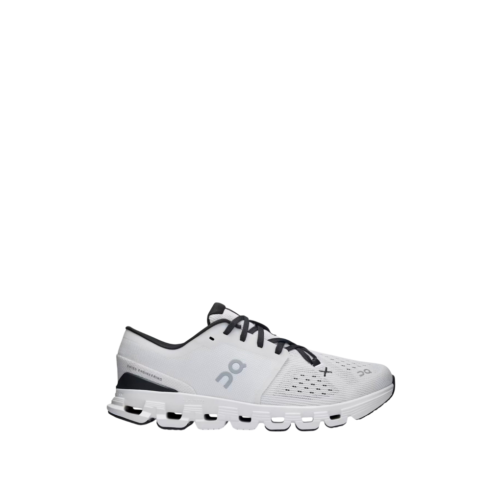 On Cloud X 4 'Black / Ivory'