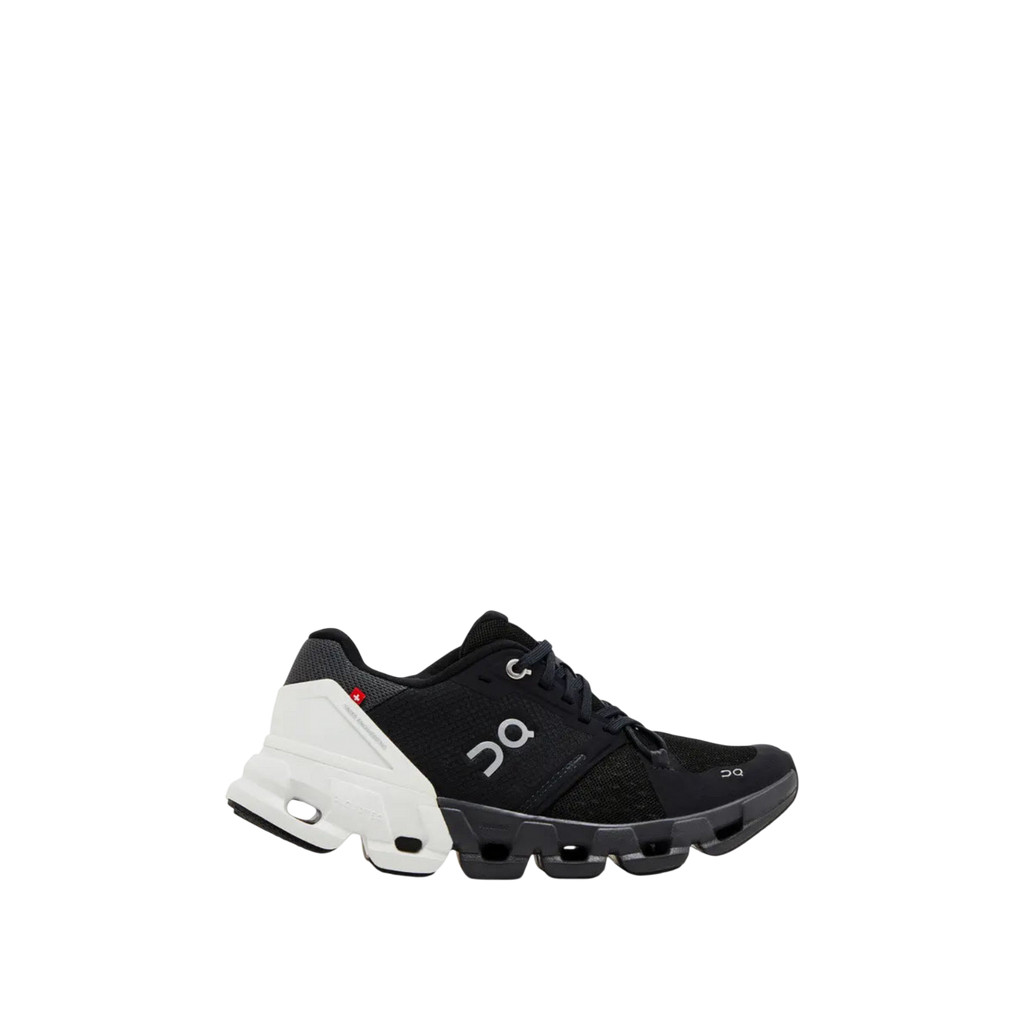 On Cloudflyer 4 'Black / White'